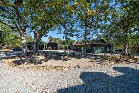 Tiny photo for 332 Rene Drive, Shady Cove, OR 97539 (MLS # 220219329)