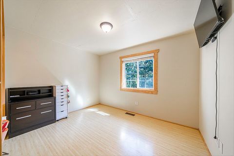 Tiny photo for 332 Rene Drive, Shady Cove, OR 97539 (MLS # 220219329)