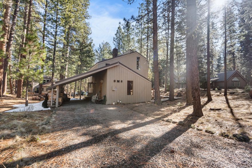 Step into a classic Black Butte retreat with this 1/3 ownership opportunity, offering the perfect blend of nostalgia and adventure. Wrapped in towering pines, this cabin delivers treehouse vibes with an open floor plan, vaulted ceilings, and warm wood accents that feel both cozy and timeless.
The spacious living area is centered around a floor-to-ceiling stone fireplace, creating the ultimate gathering space after a day on the golf course or trails. With three bedrooms, two baths, and a loft for extra sleeping space, there's room for everyone to unwind.
Beyond your front door, Black Butte Ranch's world-class amenities await—golf, pools, tennis, pickleball, fitness facilities, and endless outdoor adventures. Best part? You get all the benefits of resort living without the full-time responsibility.