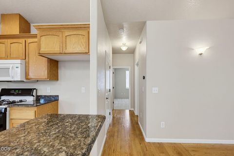 Tiny photo for 1007 Highbury Drive, Medford, OR 97501 (MLS # 220225851)