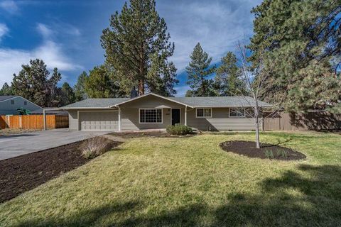 60847 Jasmine Place Bend OR 97702