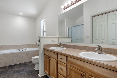 Tiny photo for 56718 Bandley Road, Bend, OR 97707 (MLS # 220213251)