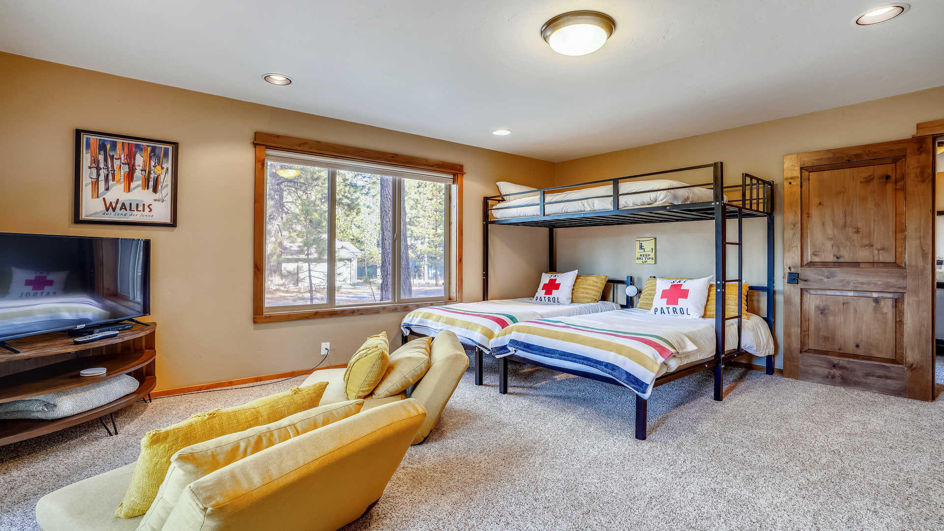 Fairway Point Villag - Residential