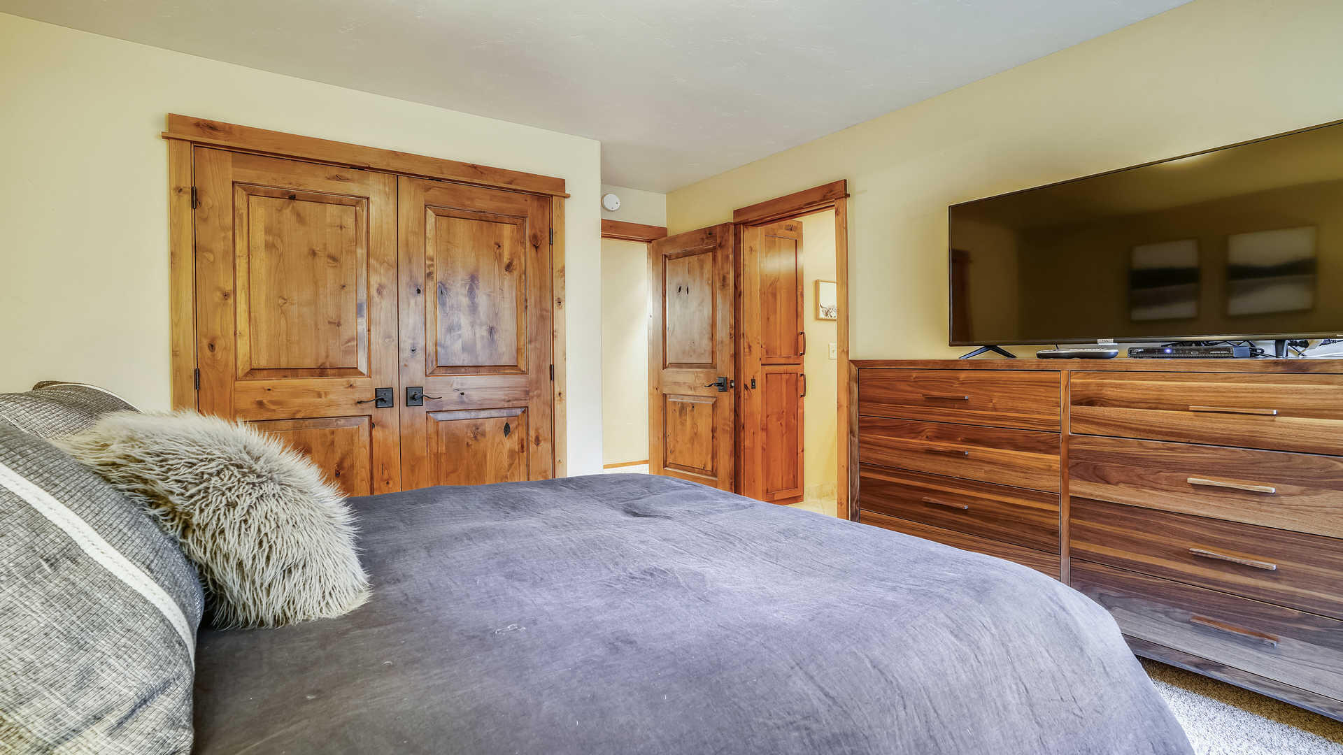 Fairway Point Villag - Residential