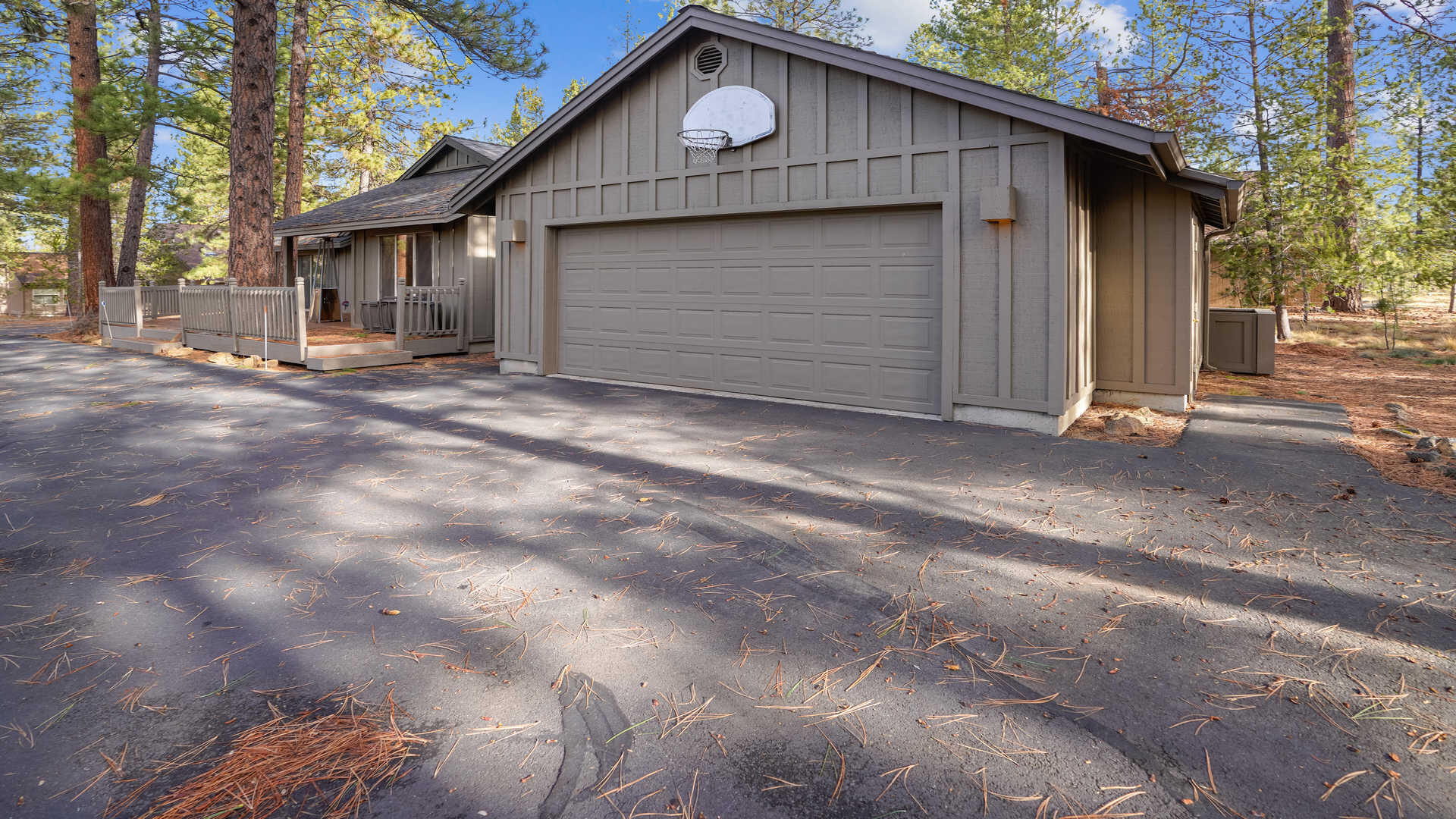 Fairway Point Villag - Residential