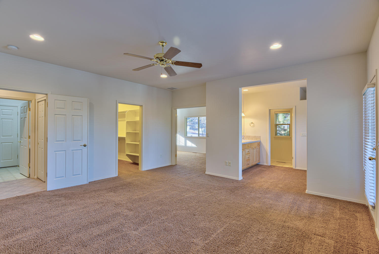 Eagle Crest - Residential