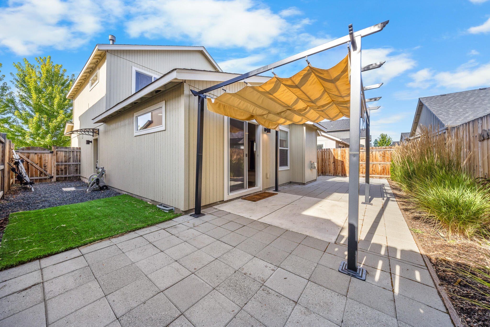 Pettigrew Place - Residential