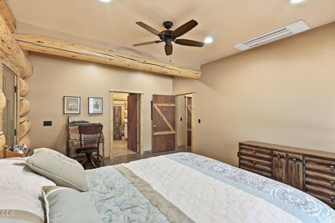 Tiny photo for 153133 Hackamore Lane, La Pine, OR 97739 (MLS # 220227996)