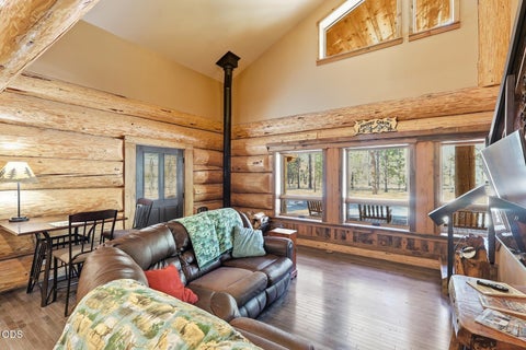 Tiny photo for 153133 Hackamore Lane, La Pine, OR 97739 (MLS # 220227996)