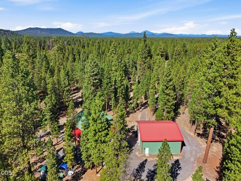Tiny photo for 153133 Hackamore Lane, La Pine, OR 97739 (MLS # 220227996)