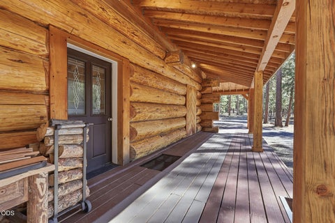 Tiny photo for 153133 Hackamore Lane, La Pine, OR 97739 (MLS # 220227996)