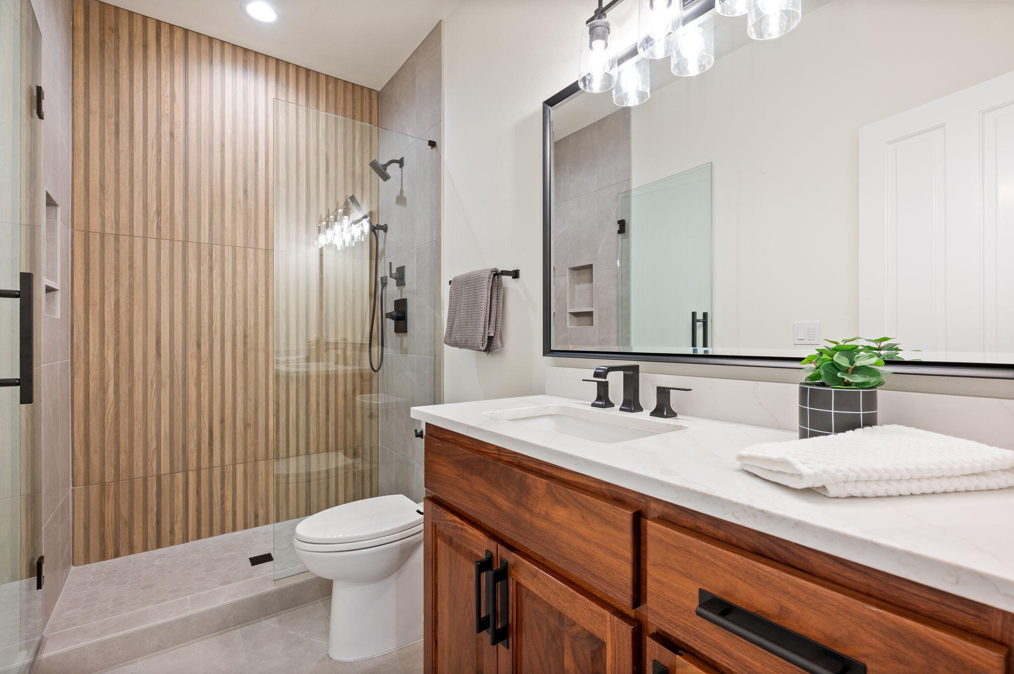 Broken Top - Residential