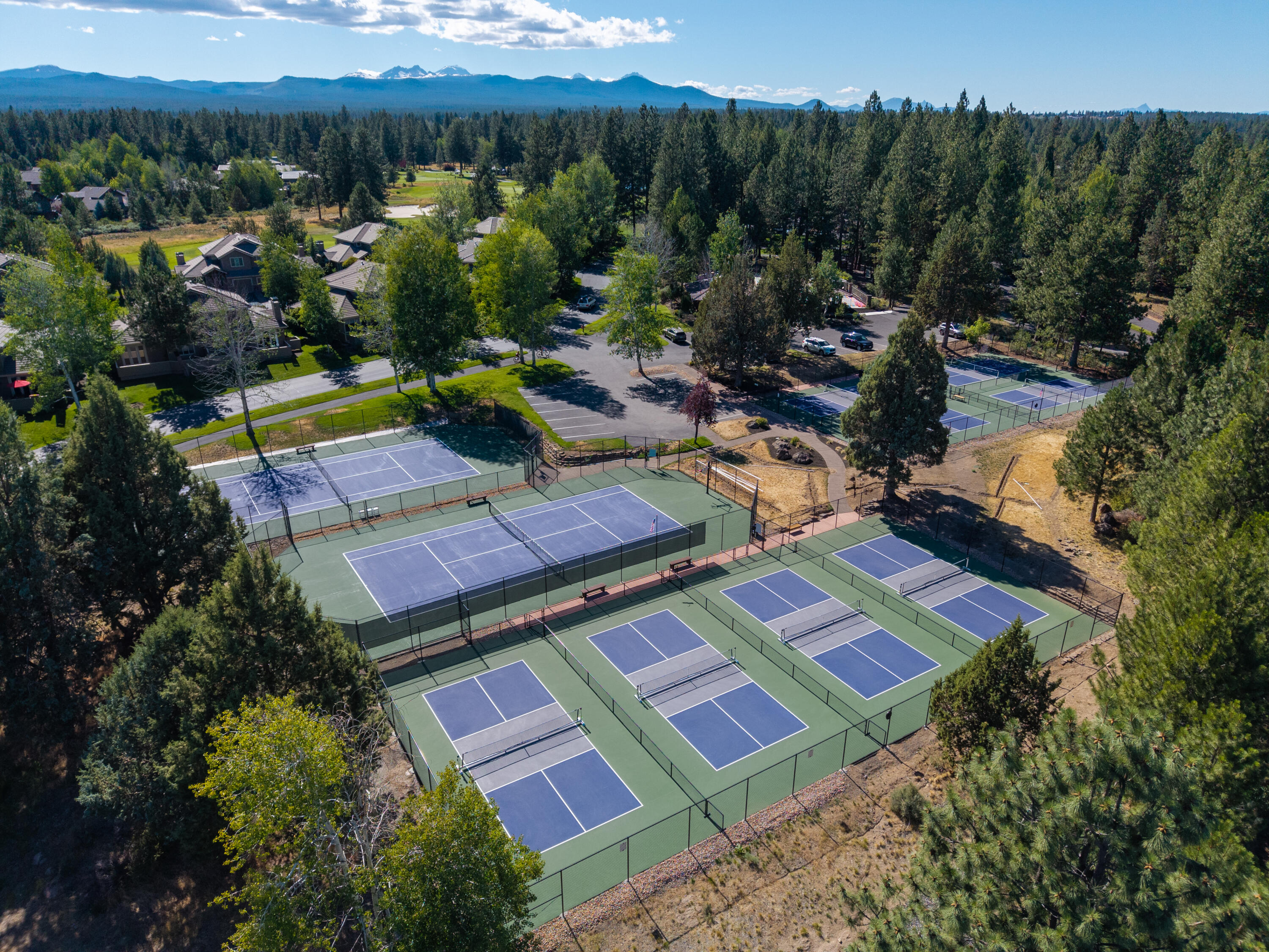 Broken Top - Residential