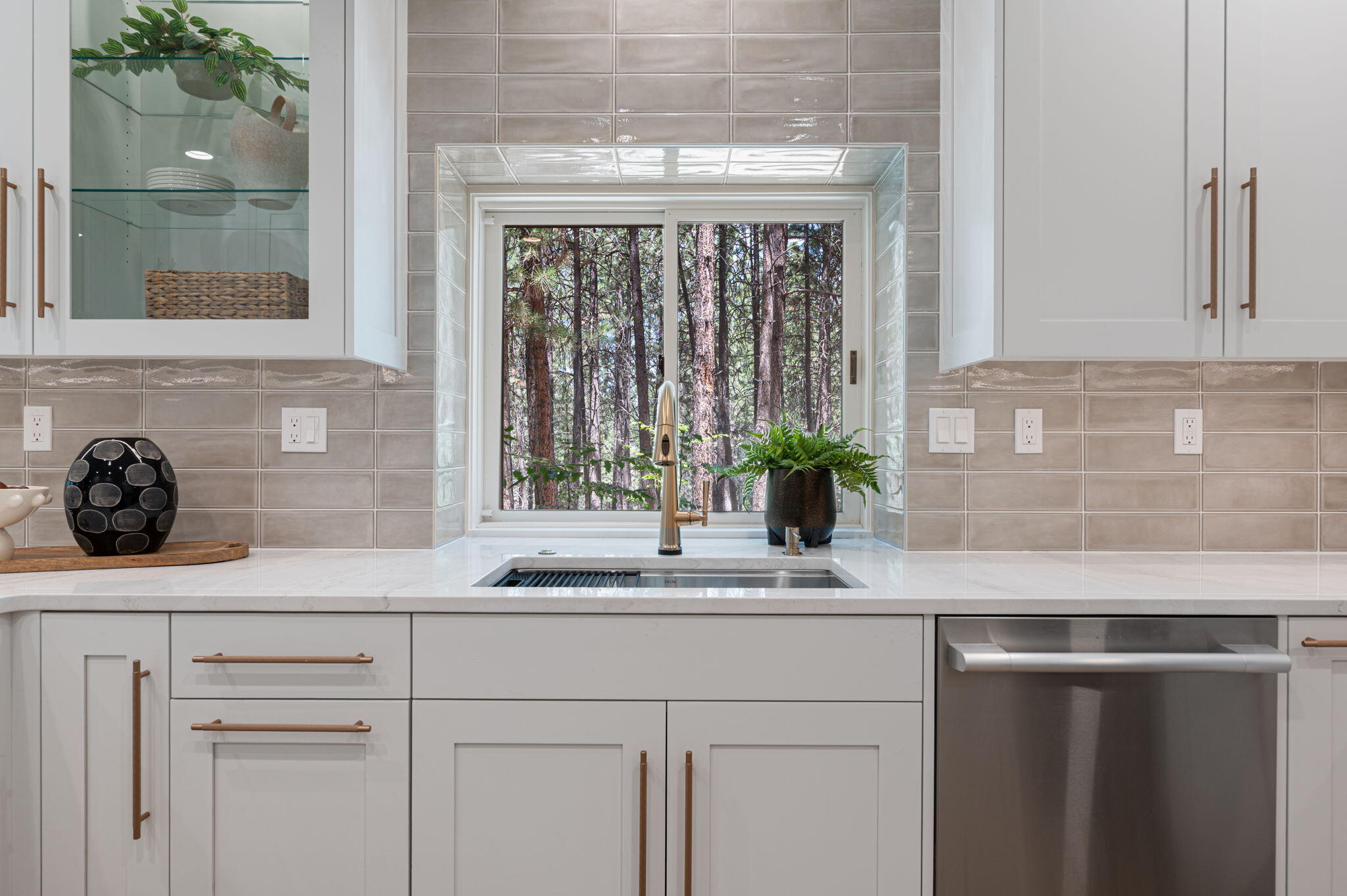 Broken Top - Residential