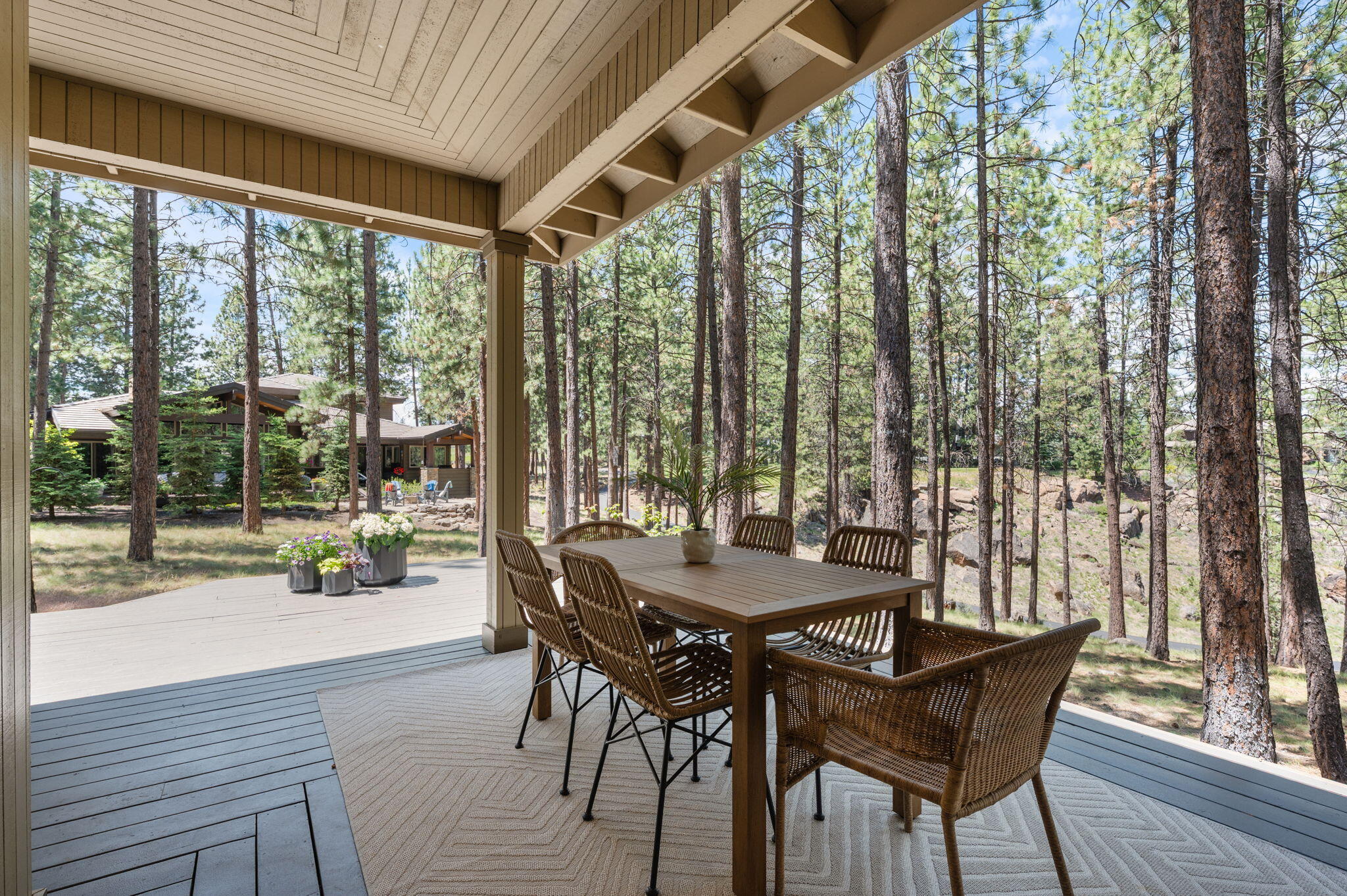 Broken Top - Residential