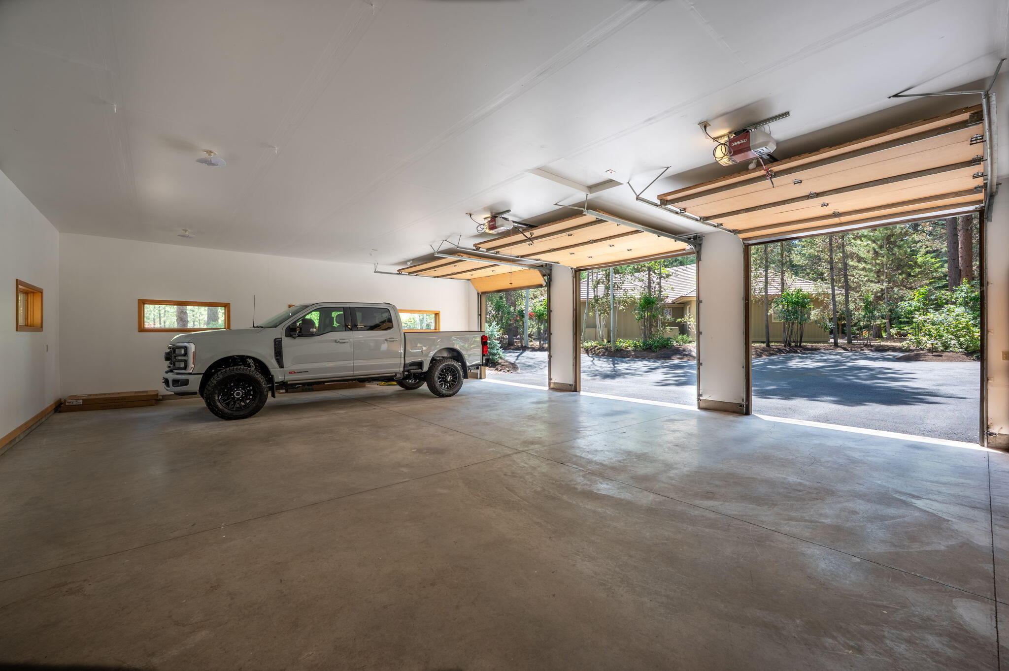 Broken Top - Residential