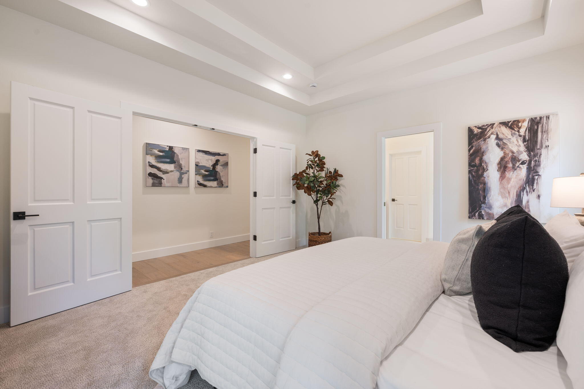 Broken Top - Residential