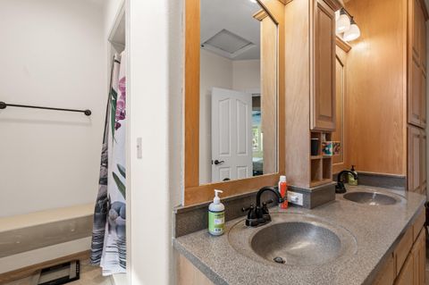Tiny photo for 710 Debrick Way, Grants Pass, OR 97526 (MLS # 220221295)