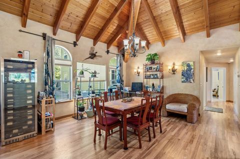 Tiny photo for 710 Debrick Way, Grants Pass, OR 97526 (MLS # 220221295)