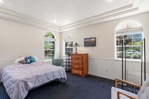 Tiny photo for 710 Debrick Way, Grants Pass, OR 97526 (MLS # 220221295)