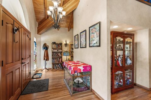 Tiny photo for 710 Debrick Way, Grants Pass, OR 97526 (MLS # 220221295)