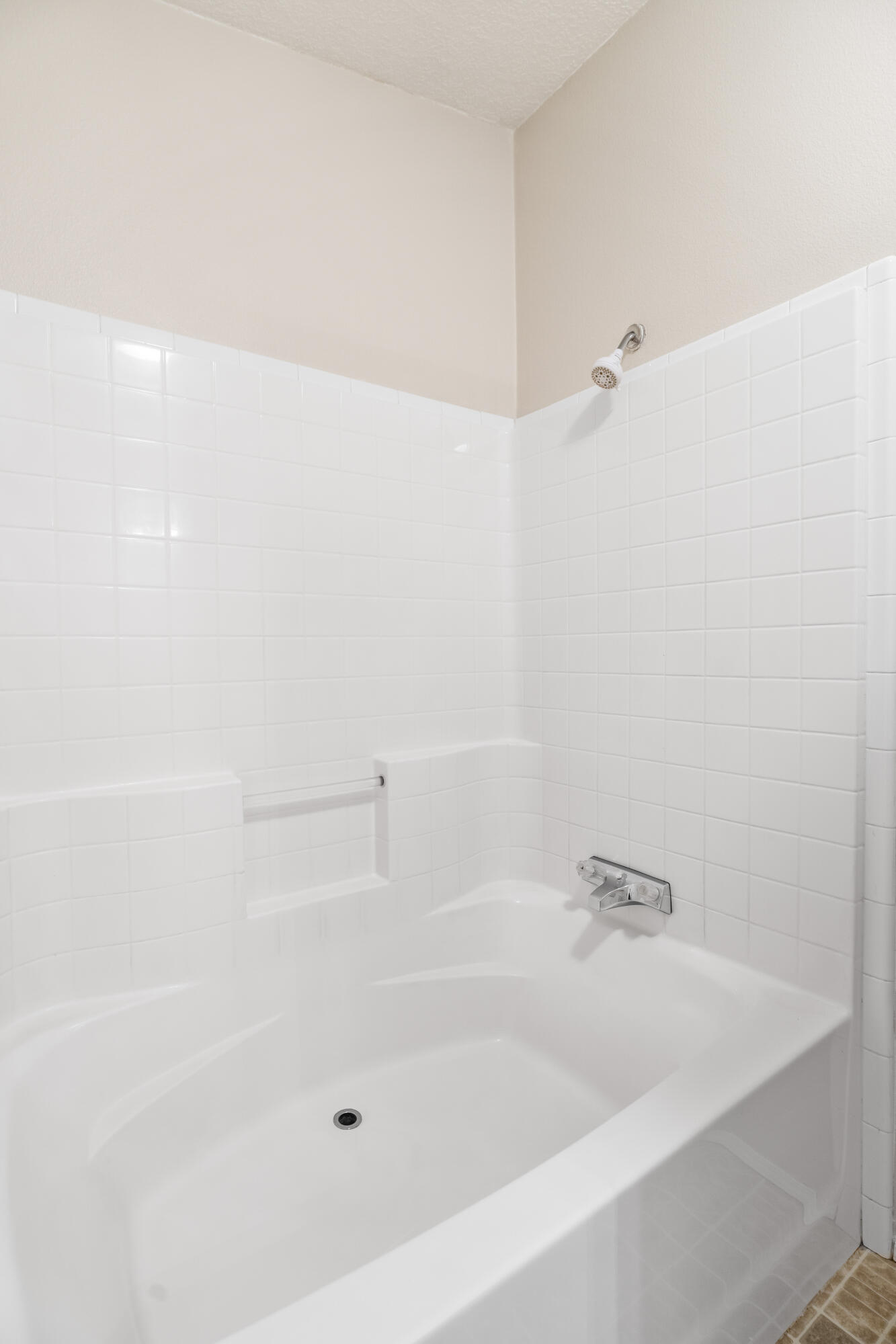 Wagon Trail Acreages - Residential