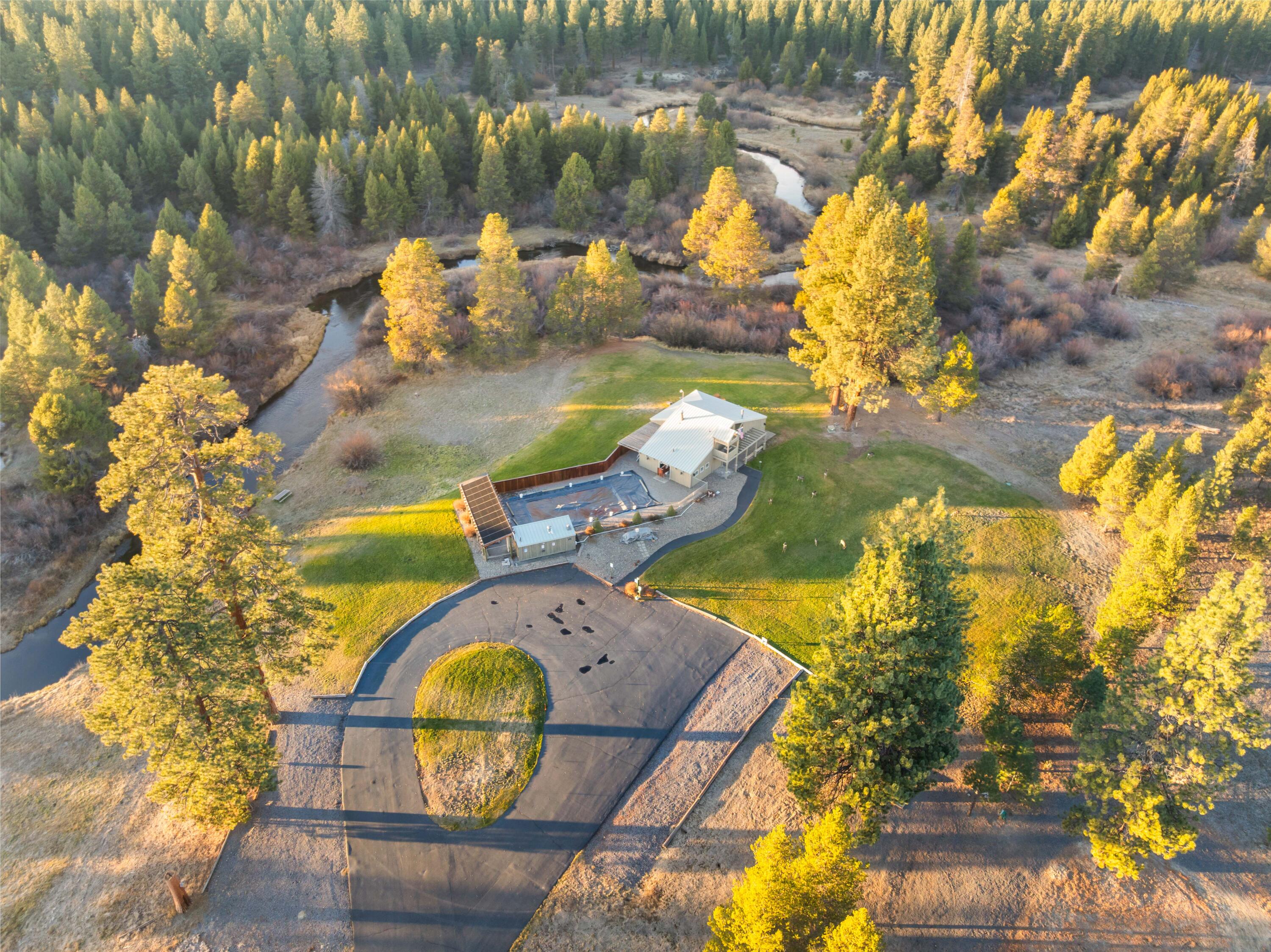 Wagon Trail Acreages - Residential