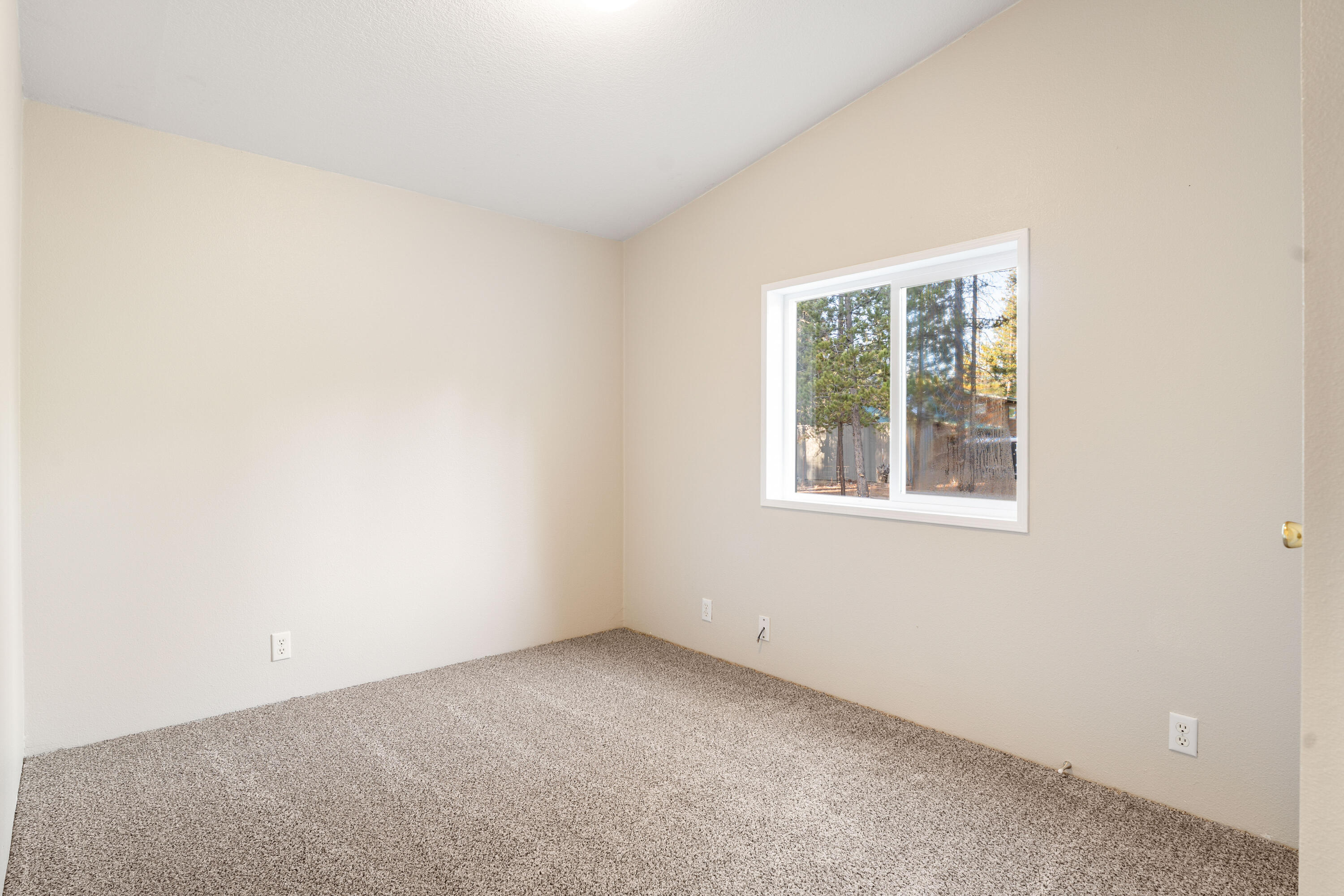 Wagon Trail Acreages - Residential