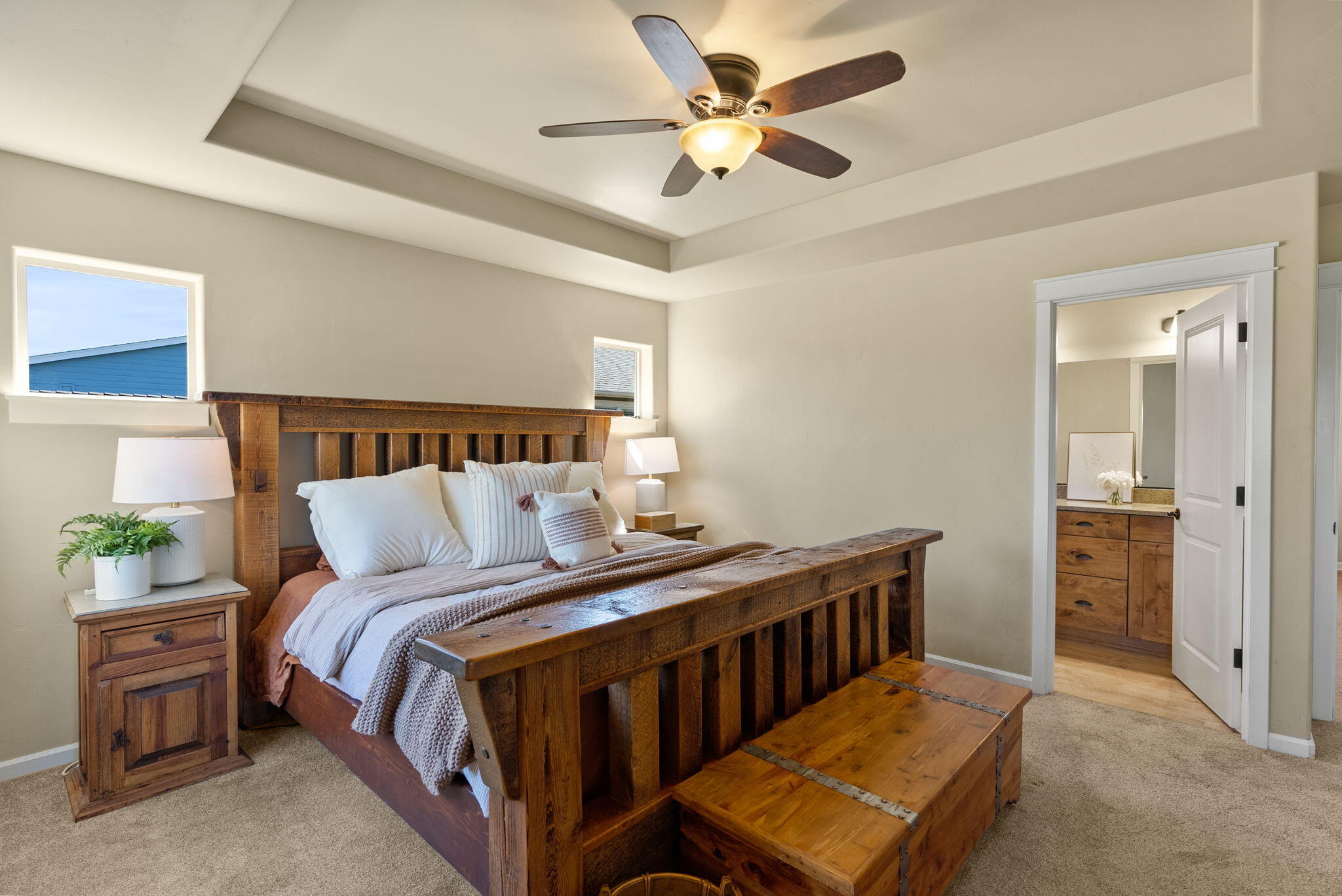 Lava Ridges - Residential