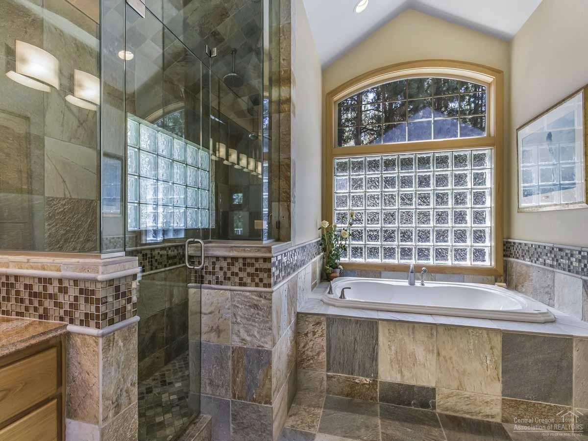 Awbrey Glen - Residential