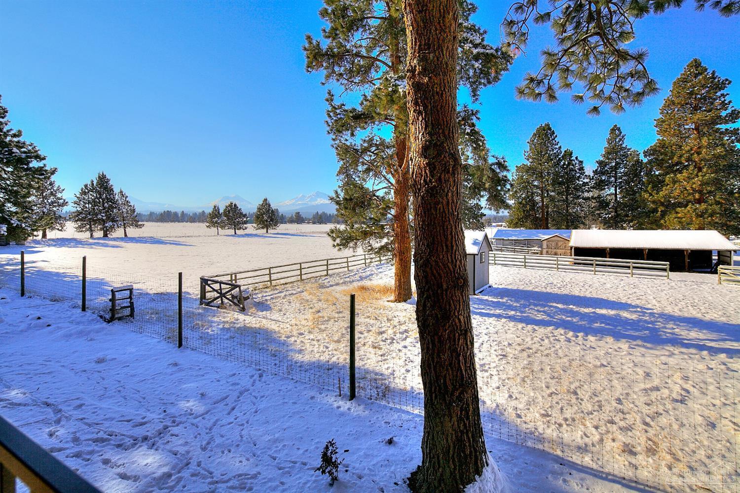 Pine Meadow Vill - Residential