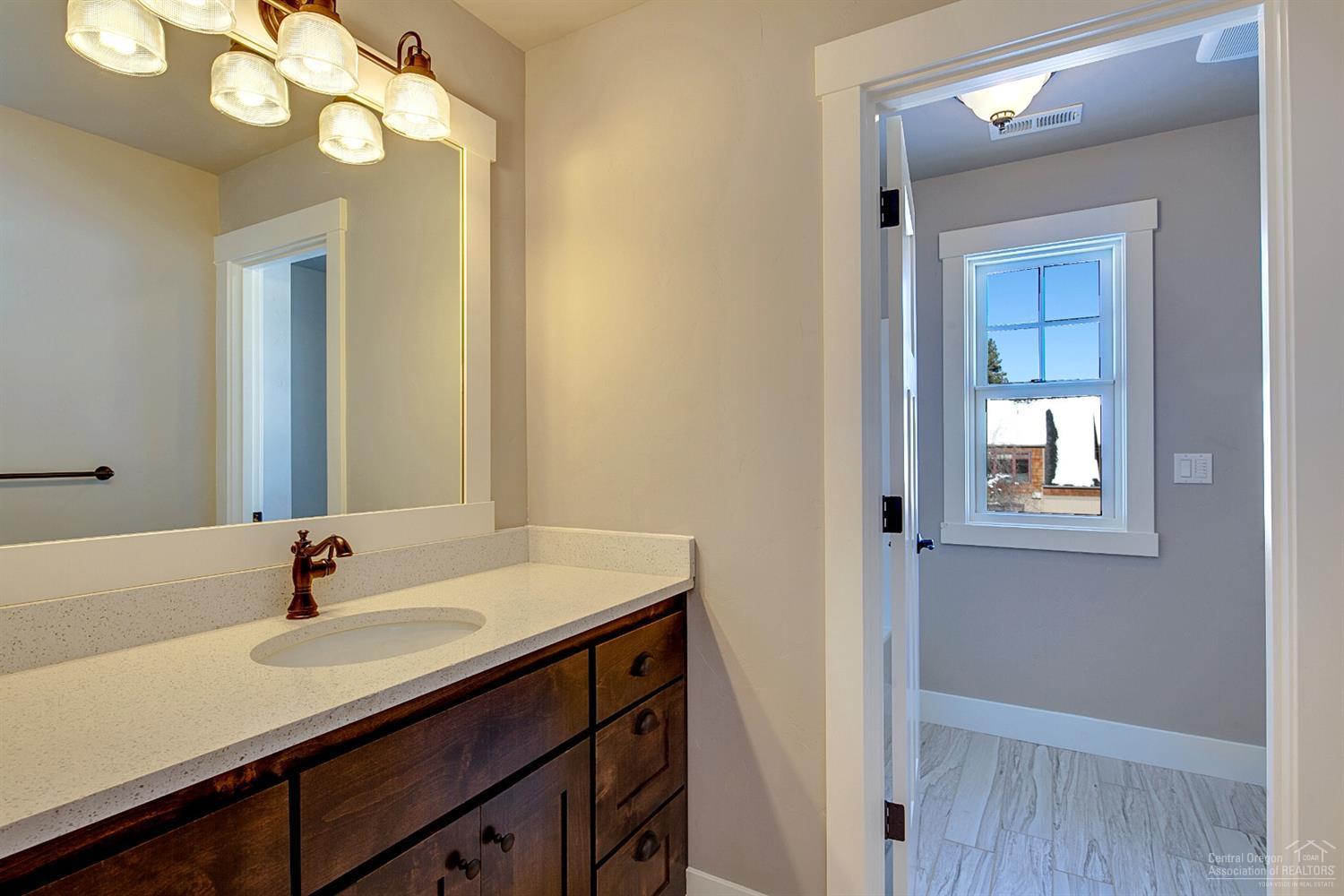 Pine Meadow Vill - Residential