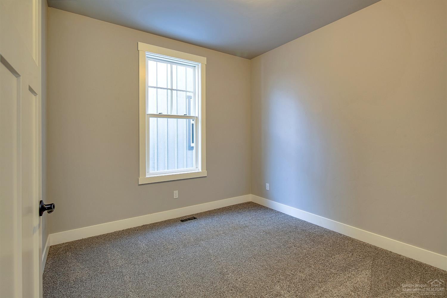 Pine Meadow Vill - Residential