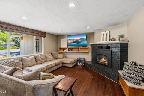 Tiny photo for 155 Westwood Drive, Grants Pass, OR 97527 (MLS # 220223866)