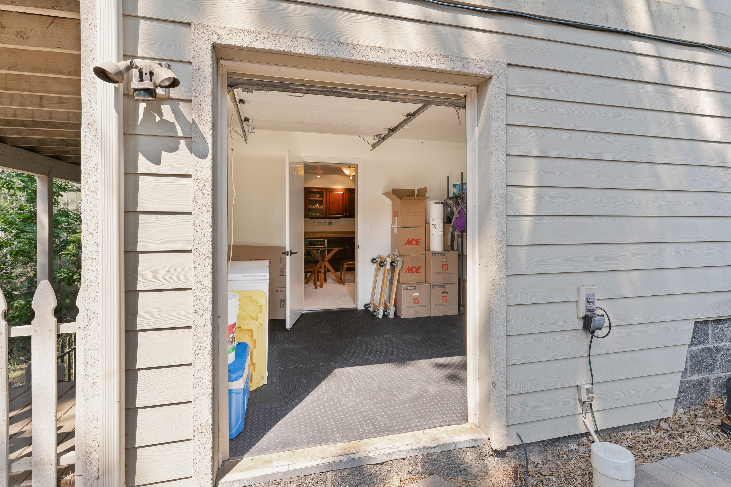 Golden Butte - Residential