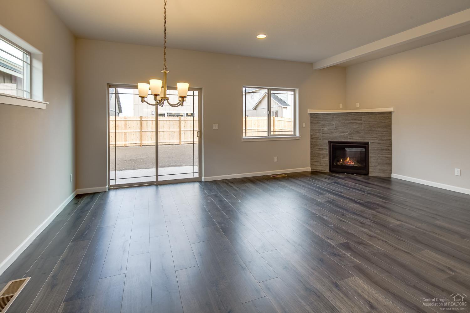 Fieldstone Crossing - Residential