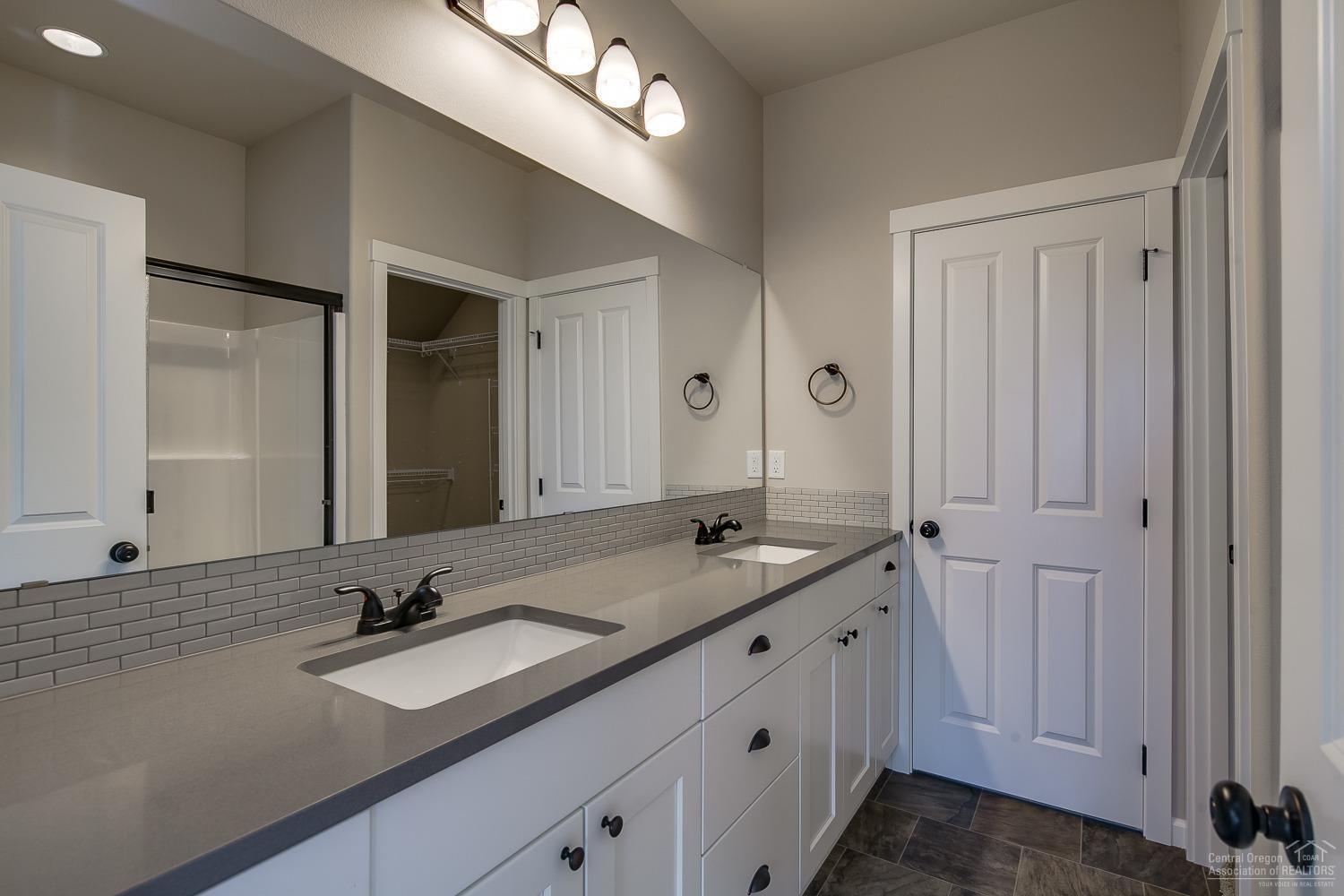 Fieldstone Crossing - Residential