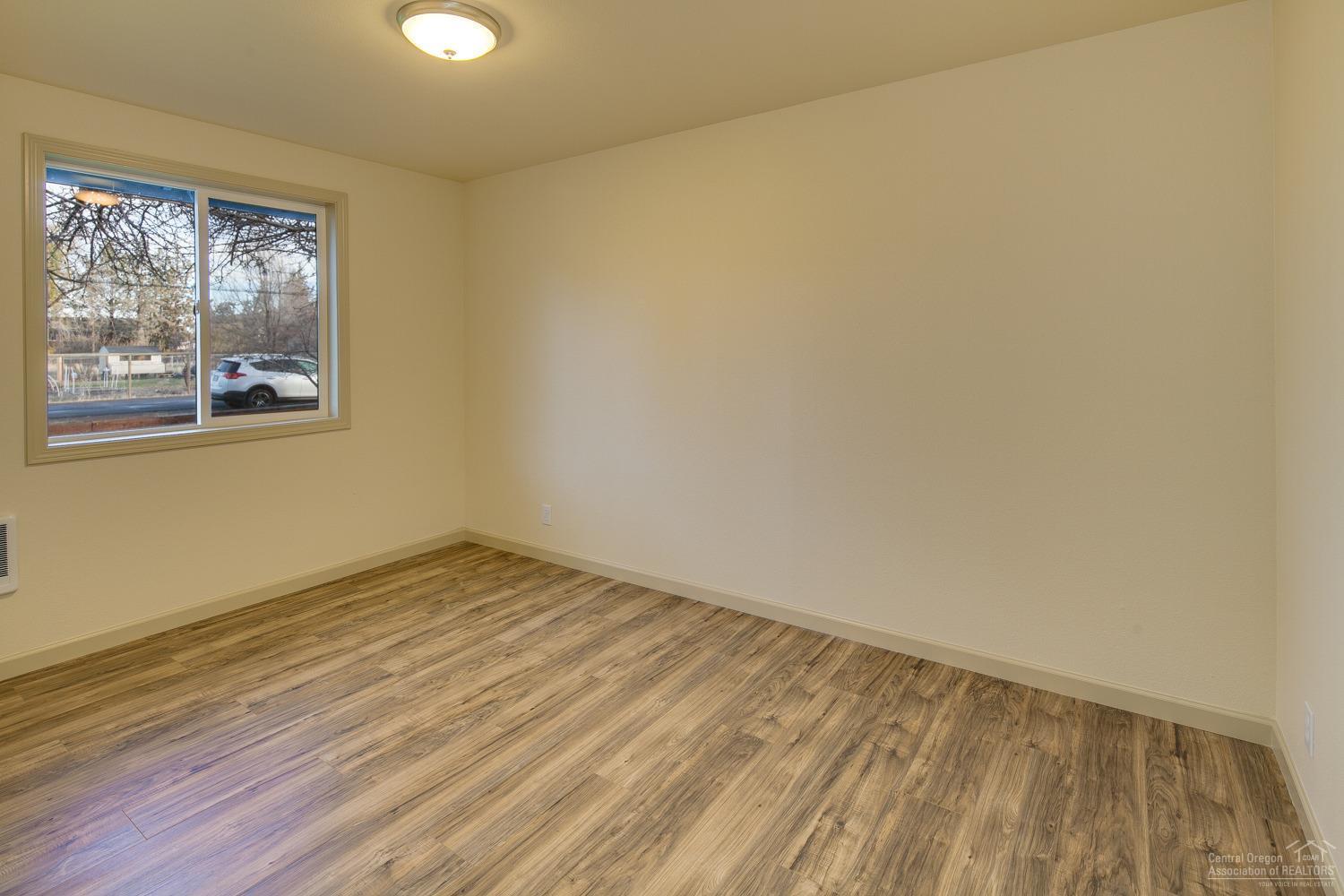 Meadowbrook Estate - Residential