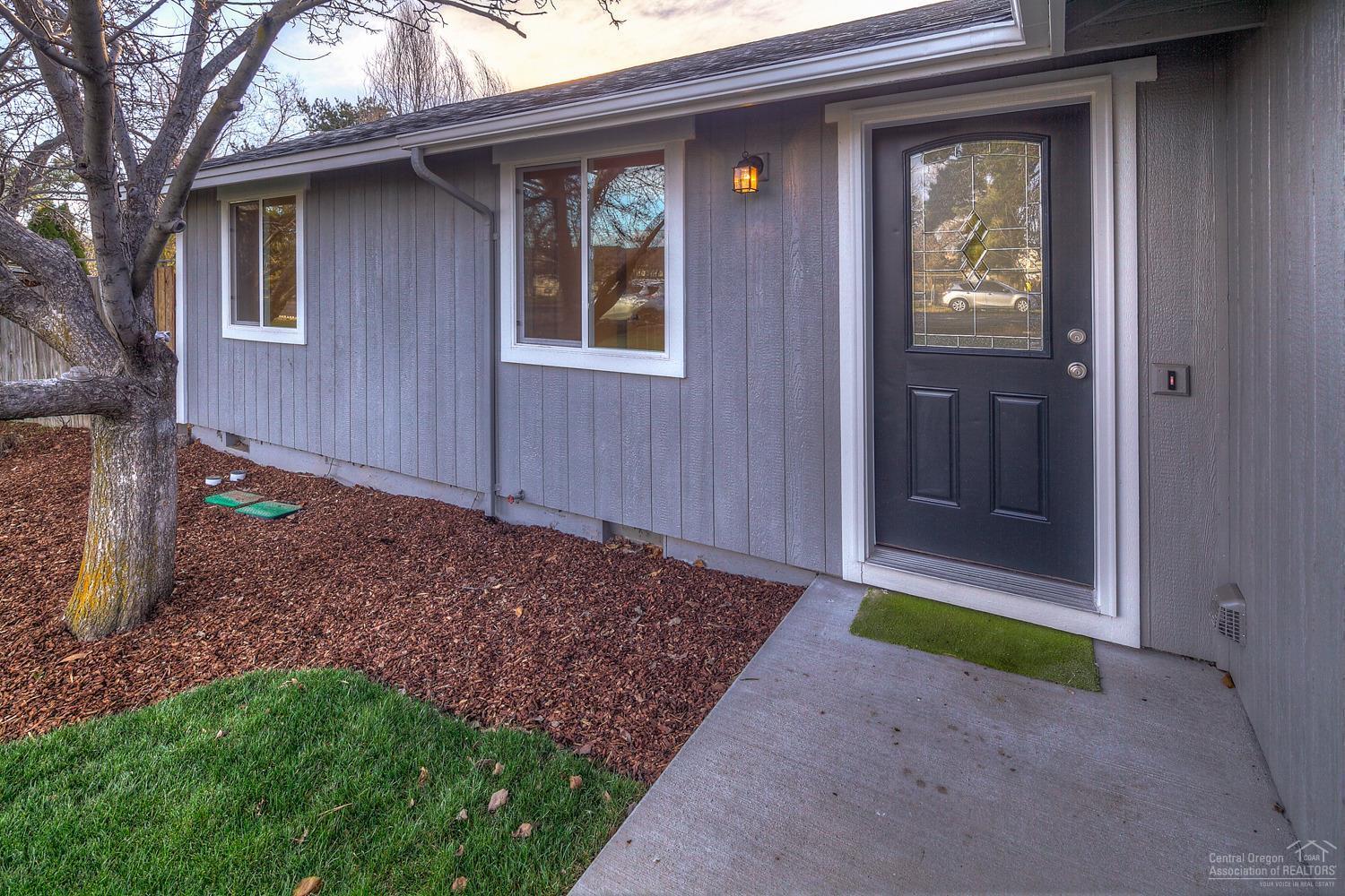 Meadowbrook Estate - Residential