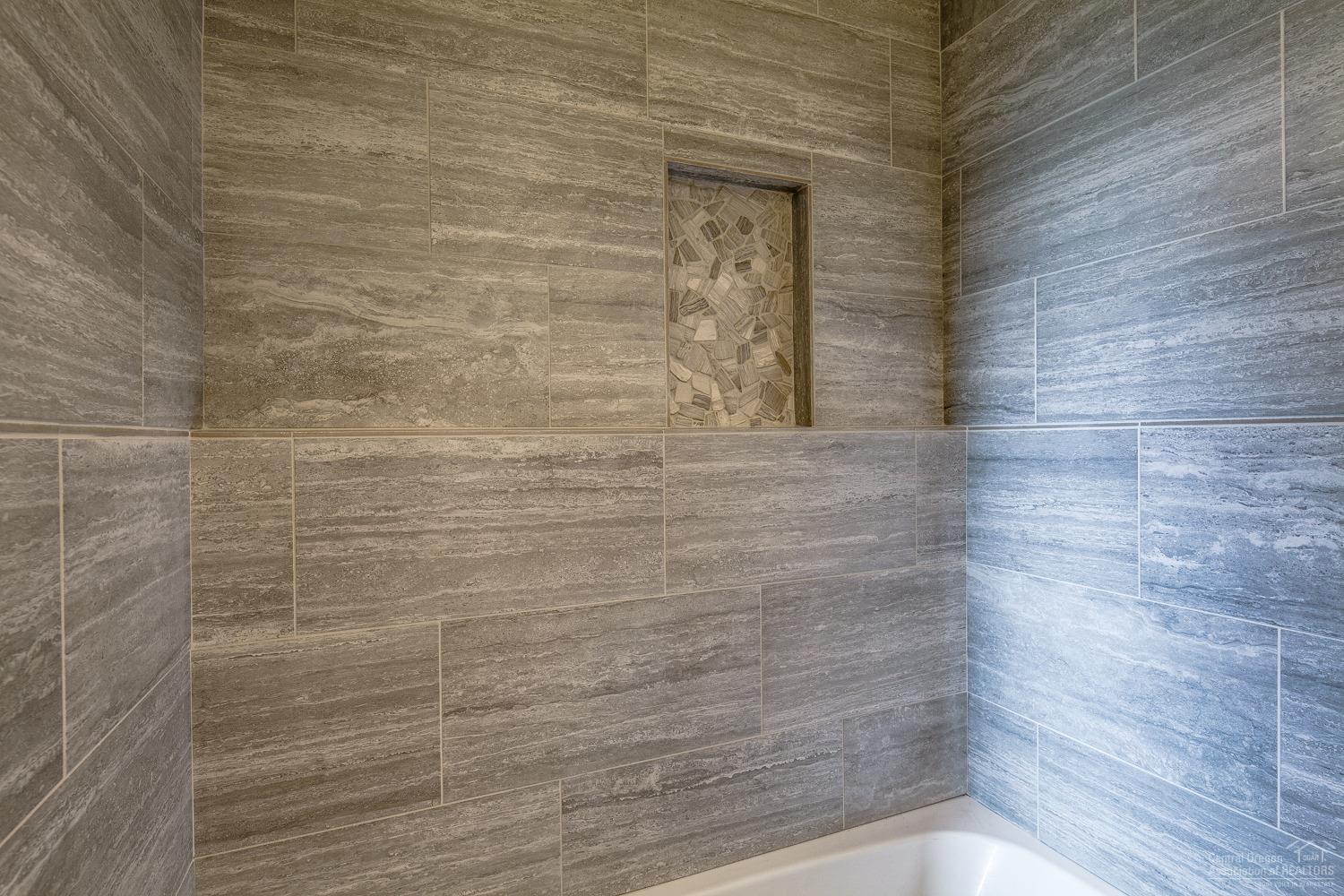 Meadowbrook Estate - Residential