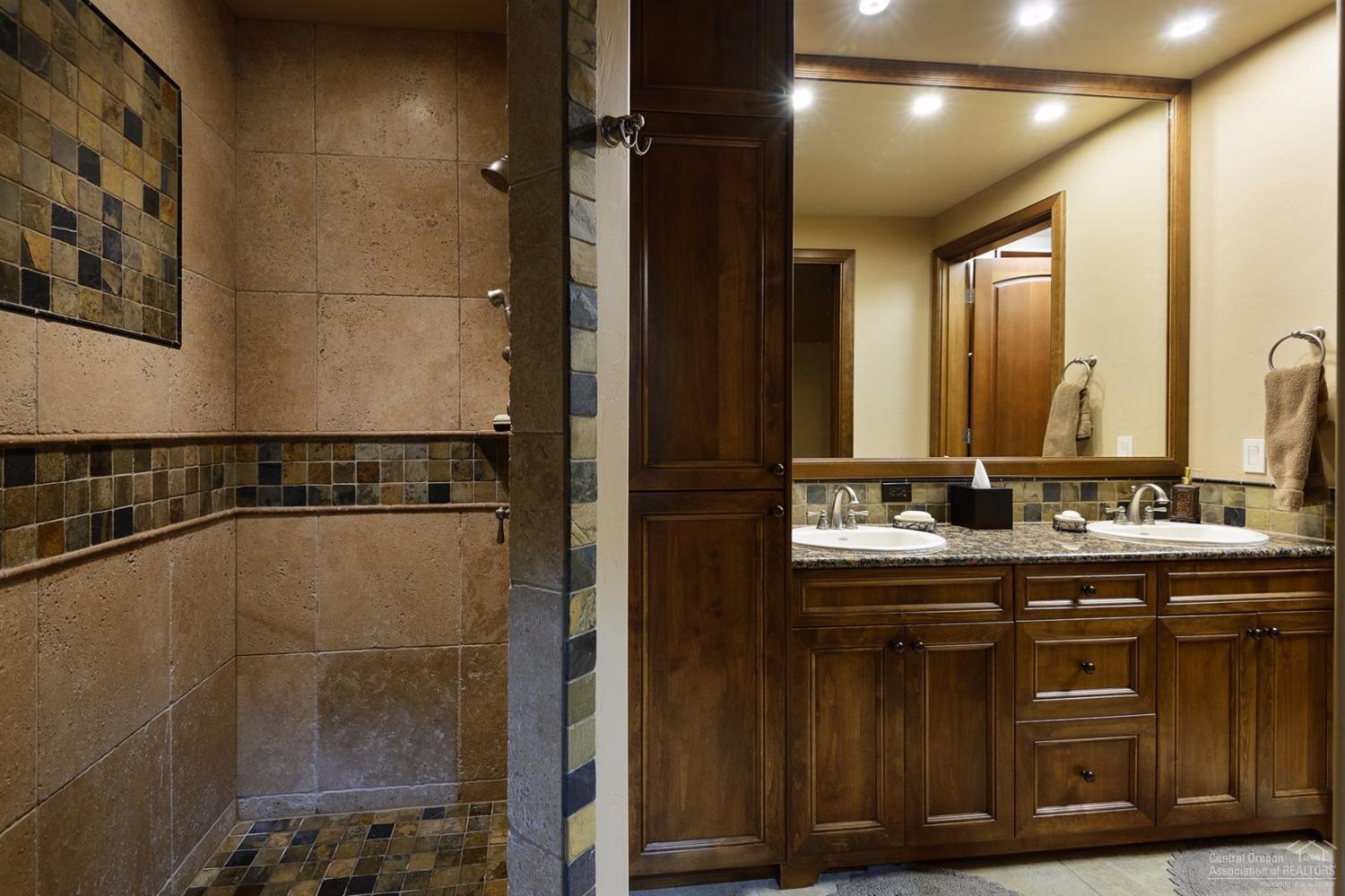 Plaza Condominiums - Residential