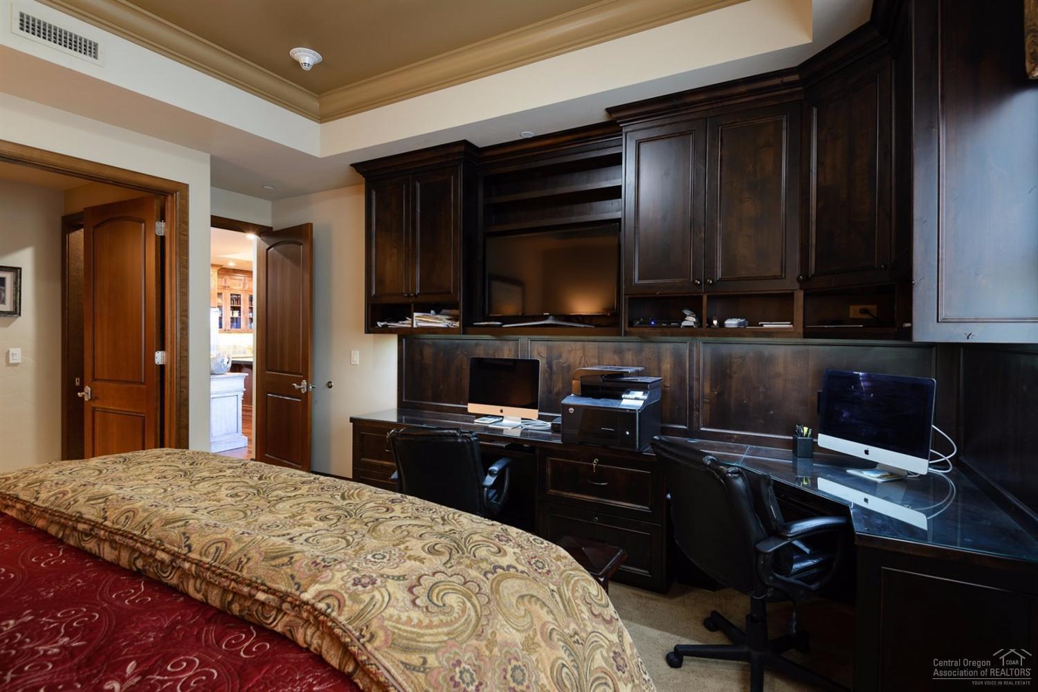 Plaza Condominiums - Residential