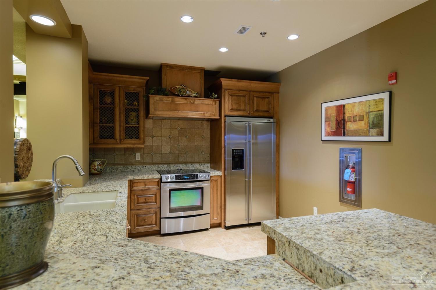 Plaza Condominiums - Residential