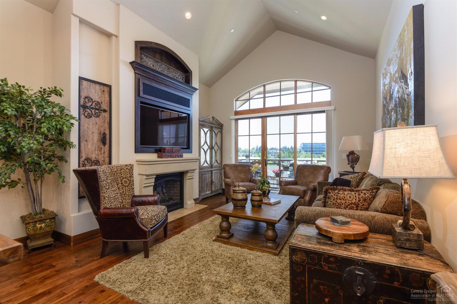 Plaza Condominiums - Residential