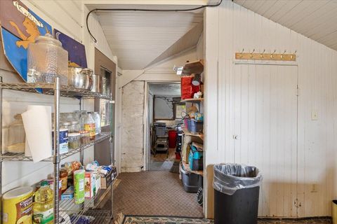 Tiny photo for 3072 Griffin Creek Road, Medford, OR 97501 (MLS # 220215844)