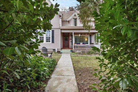 Tiny photo for 3072 Griffin Creek Road, Medford, OR 97501 (MLS # 220215844)