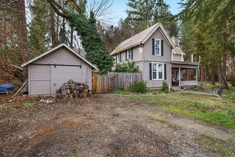 Tiny photo for 3072 Griffin Creek Road, Medford, OR 97501 (MLS # 220215844)