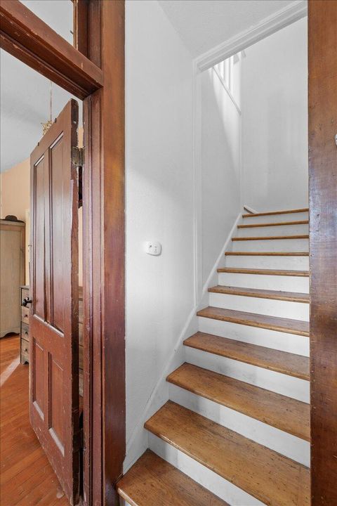 Tiny photo for 3072 Griffin Creek Road, Medford, OR 97501 (MLS # 220215844)