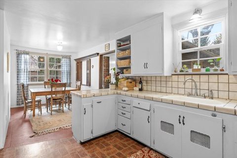 Tiny photo for 3072 Griffin Creek Road, Medford, OR 97501 (MLS # 220215844)