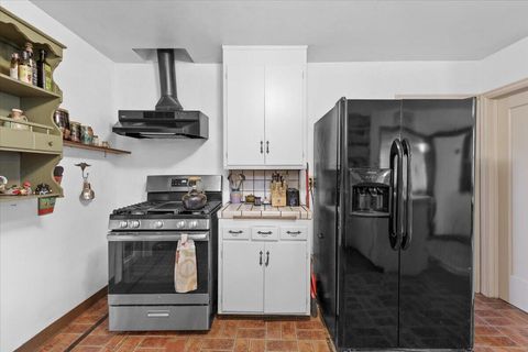 Tiny photo for 3072 Griffin Creek Road, Medford, OR 97501 (MLS # 220215844)